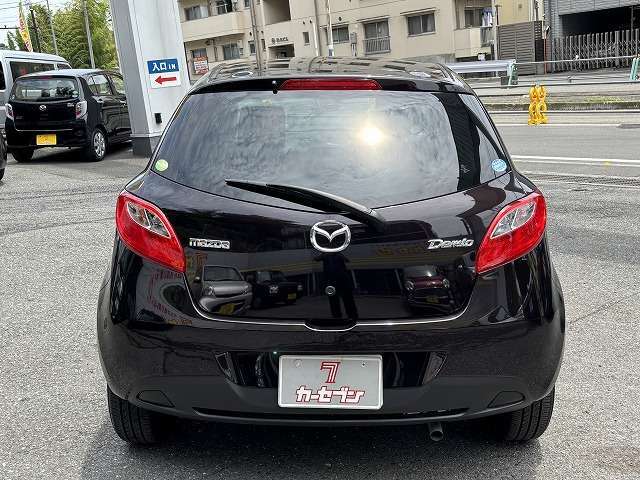 《《カーセブンの拘り》》☆カーセブンは全車ユーザー買取車！余分な中間マージンは発生しないので厳選良質車を魅力的な価格にてご提供致します。《フリーダイヤル》0120-844-866