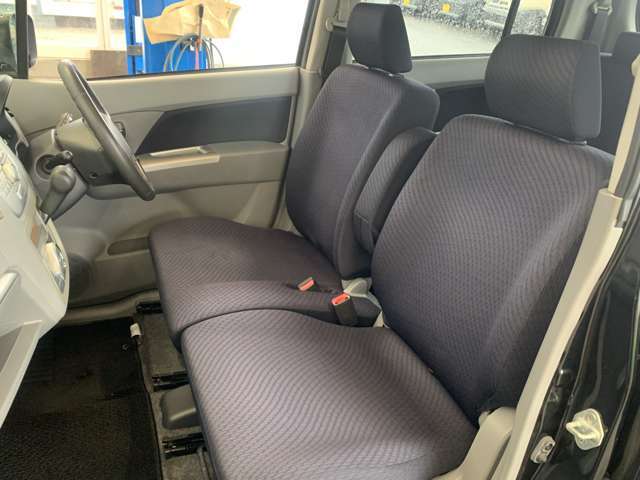 助手席ももちろん運転席同様キレイです。