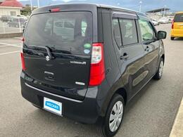 全国に店舗を展開しているのでどこでもお取り寄せが可能です！この車が気になるけど遠方だから・・・と諦める必要はありません！※別途陸送費が必要です。