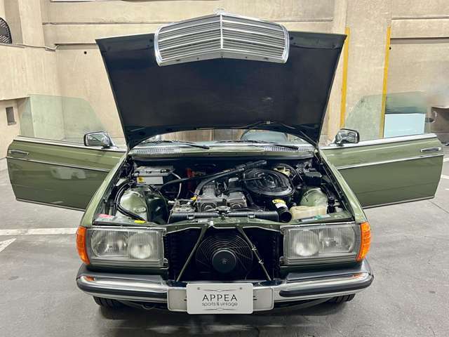 メルセデス・ベンツ ミディアムクラスクーペ 280CE 1982年 6.6万キロ 
