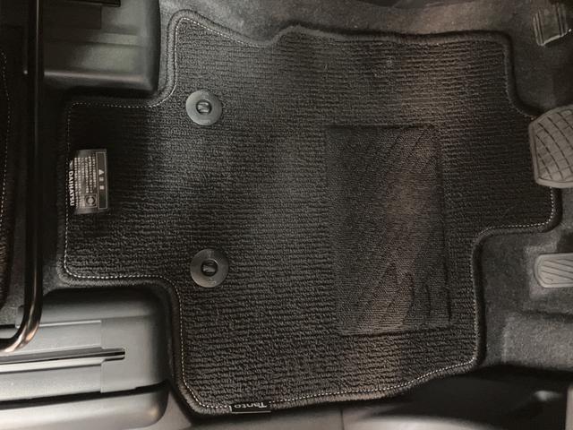 【カーペットマット】嬉しい純正カーペットマットつき！純正なのでフィット感が違いますよ☆清掃済みです♪