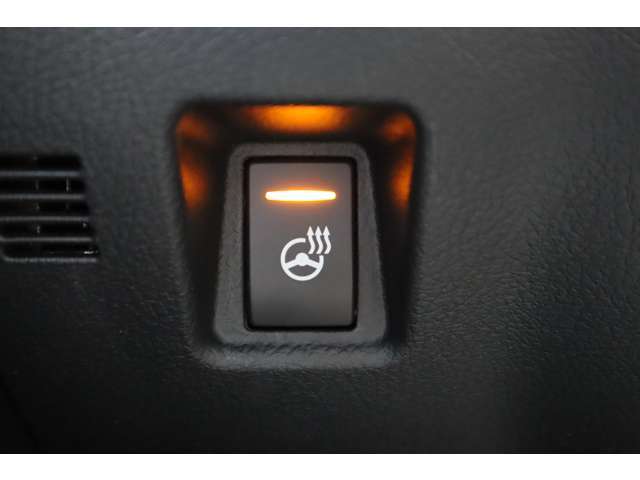 ステアリングヒーター