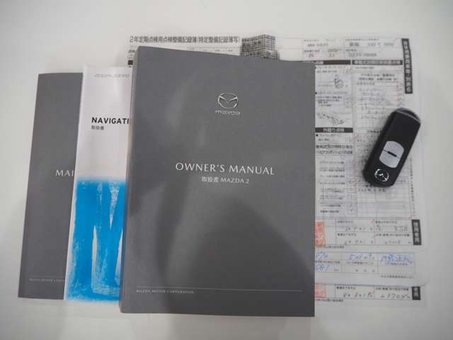 保証書、取説、記録簿、スペアキー等も完備されております！前オーナーさんの扱いの良さが分かりますね♪