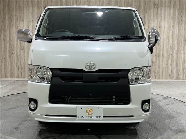 当社自慢のお車です。装備・機関系チェック済み♪横にこの車のセールスポイントを、写真と説明でアピールしてあります♪まずはご覧になってください。