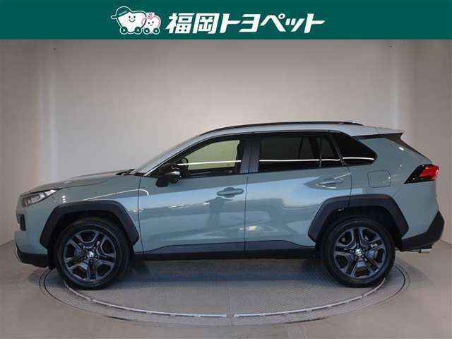 トヨタの人気SUV、RAV4　アドベンチャーが入荷しました。