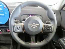 ◆体に合せてステアリングポジションを設定できるチルト機能付◆