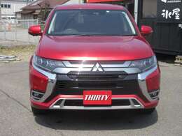 ■外装正面■　当店のこだわりは何と言っても4WDの中古車を多数揃えている事です。