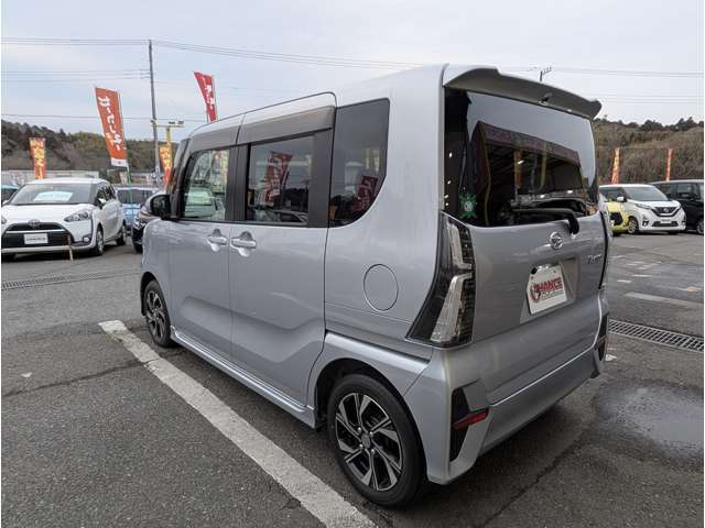 ☆チャンスの魅力5☆　次回の車検代が確定！ご契約時に次回の車検代を含む、メンテナンスパックがお勧めです！超早割で追加整備代の掛からない、お得なプランです。車検時の部品交換の費用も心配いりません！！