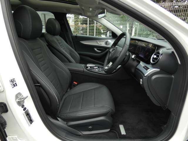4MATIC(4WDシステム)　AIR BODY CONTROLサスペンション