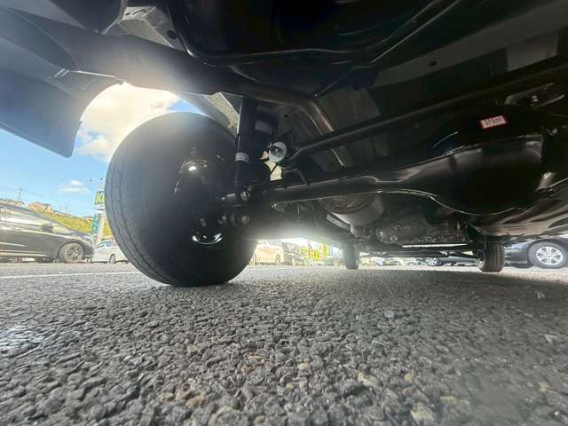 当社で整備の車両には4ヶ月の消耗品も含む無料保証付き☆オプションで1年または2年の延長の保証（更新可能）もご用意☆遠方のお客様でも安心♪お近くのディーラーさんにて保証修理をお受け出来ます☆