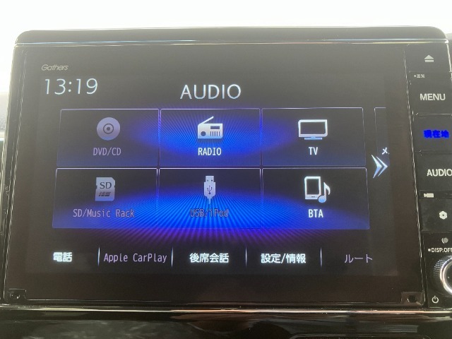 純正フルセグナビ、BT、ミュージックラック