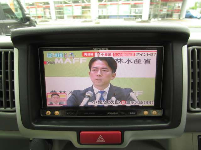 フルセグTVも映りますので快適にドライブができます！