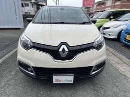マーベラスでは無修復車を展示しております。自動車税も含んだ価格を表示しておりますので安心してお問合せください。内装、外装、金額、自信持ってお勧め致します。