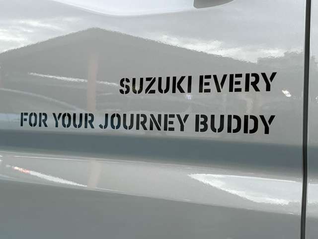 【有限会社クライス】です。当社のウリは中古車を中古と思わせない【業界トップクラスの仕上げ】が魅力です！！また、高価買取・アフターメンテナンス・自動車保険などお車に関わること、全てお任せください！！