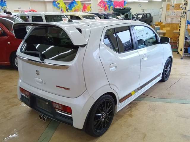 遠方の方も陸送納車承ります！