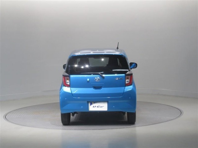 当店のU-CARは全車ロングラン保証付き。1年間走行距離無制限の無料保証が付いております。