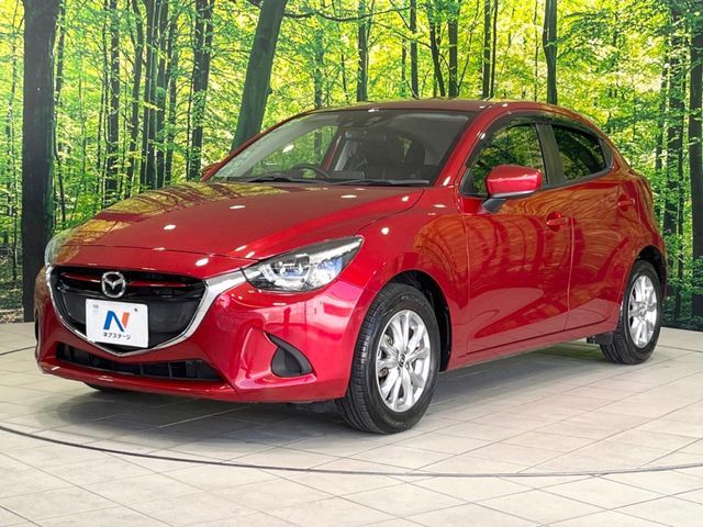 大好評のボディコーティング「弾スプラッシュコート」もご納車までに施工可能。通常のガラスコートと異なる、耐久年数6年の無機質ガラスコーティングが、ボディをキレイな状態に保ってくれます。