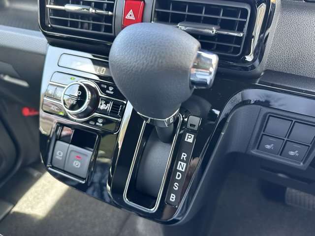 ★料金のお支払いは納車日の前日迄で大丈夫です！契約後最長3ヶ月まで当社にて保管できます。欲しい車が在庫である時がお買い得です！在庫の確保はお早めに！