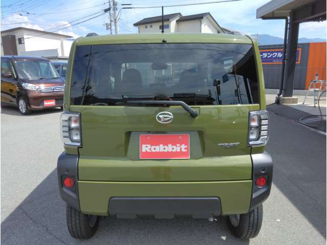 納車前に100項目以上の徹底整備を行ってから、お客様へ納車いたします。納車前整備での部品代など費用はいただきません。