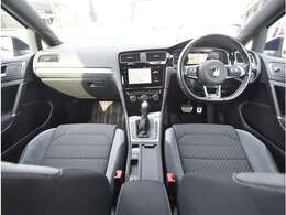 禁煙車ですので車内にはタバコはもちろん、ペットなどの気になる匂いもありません。