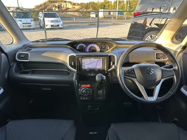 ゆったり快適な室内空間☆スタッフが日々綺麗と価格以上のクオリティーを目指してクリーニングを行っております！御納車の前に再度クリーニングしますので一度現車確認をし、気になる箇所等あればご相談下さい！