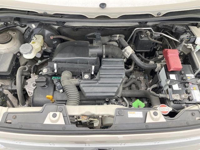親切・丁寧な専門メカニックスタッフが応対！・車検・点検整備・事故等の修理などアフターサービスも安心。お車のカスタマイズもネクステージのサービススタッフまでご相談ください！
