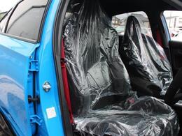 出荷時のカバーもかかったままです！