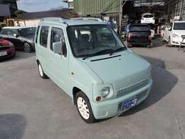 前オーナー様が同色ペイントしてますのでとっても綺麗ですよ！もちろん多少の小傷はありますが気にはならないレベルです！