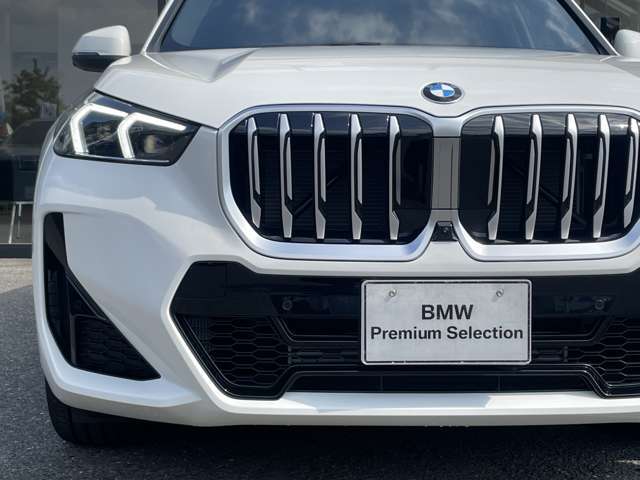 時を経ても深い魅力を放ち続けるBMW。より快適にお乗り頂くためにサポートプログラムをご用意しております。※認定中古車保証は登録日より最長4年間まで延長が可能です。