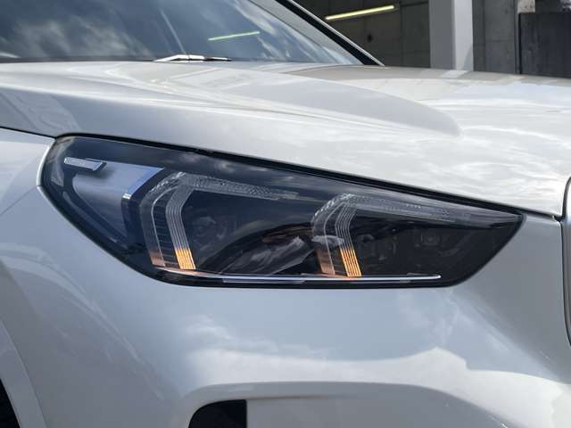 自動車保険も純正のクオリティを。BMWの正規ディーラーのみが取り扱い可能な、BMW専用自動車保険。専任のスタッフが皆様のカーライフを24時間365日サポート致します。