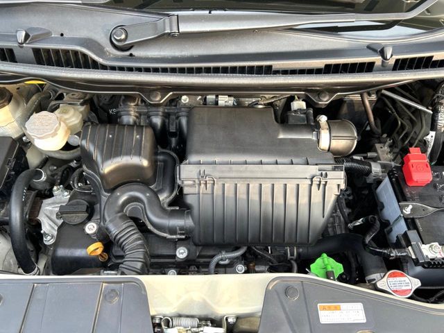 親切・丁寧な専門メカニックスタッフが応対！・車検・点検整備・事故等の修理などアフターサービスも安心。お車のカスタマイズもネクステージのサービススタッフまでご相談ください！
