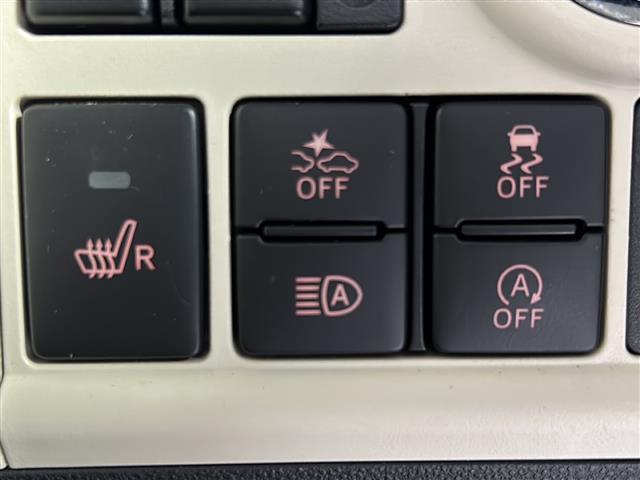 【運転席操作部】快適なドライブを楽しむための機能が装備されています！運転席から触れるので、使いやすいです！除菌プランいれていただくと、さらに清潔で安心していただけます！