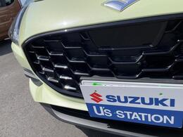 コーナーのセンサーとバンパーに内蔵されたミリ波レーダーで障害物との距離を測ります。