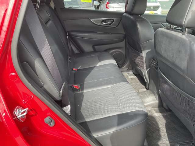 リアシートです。