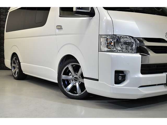 ■新車未登録　ワゴンGL　ガソリン2WD　ベットキット架装10人乗り　LD2インチ車両入庫★即納台数多数☆ご来店お待ちしております。シーアールエス大阪06-6852-9000