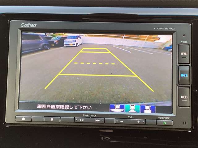 バックカメラ装着済！死角になりやすい後方もとても見やすいです☆車庫入れに自信がない方や縦列駐車が苦手な方にも、オススメ装備です！安心度もアップ！