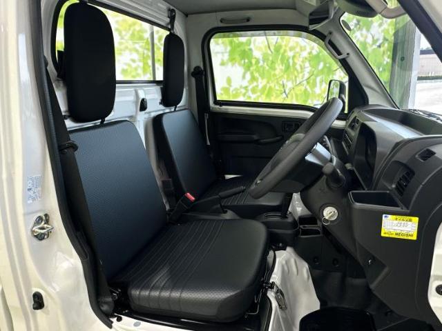 「この車の写真をもっと見たい」「状態が気になる」「この装備はついている？」どんな小さな疑問でもお気軽にお問い合わせください！