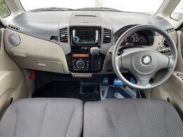 グループ総在庫数約30，000台！！全国の系列店からメーカー・車種問わずご紹介出来るので、あなたにピッタリのお車が見つかるはずです♪まずはお問い合わせ下さい☆