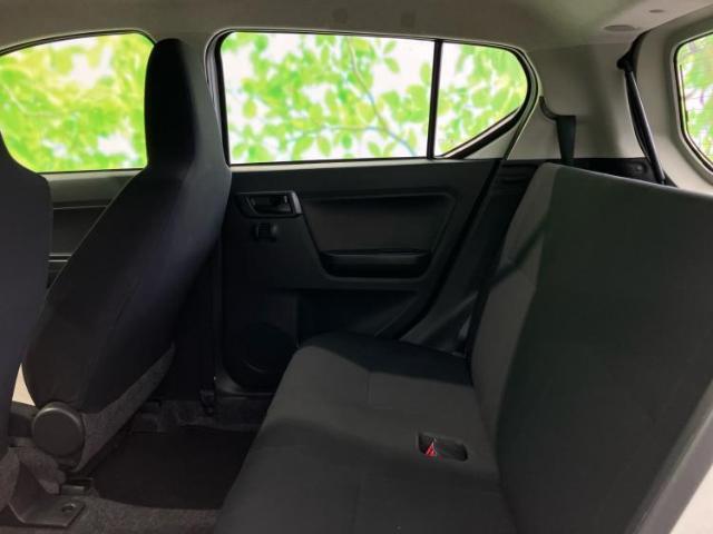 WECARSでは各商談席に大型モニターをご用意しております！見やすい大画面でゆったりと全国の在庫をご覧いただけます！是非ご来店お待ちしております！