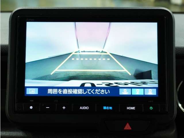 ◆バックカメラ◆リバースにするだけで映ります、後方の安全確認や、狭い駐車場での車庫入れ、雨の日や夜間など視界の悪い時に便利です！安全にバックする為には欠かせない装備です。