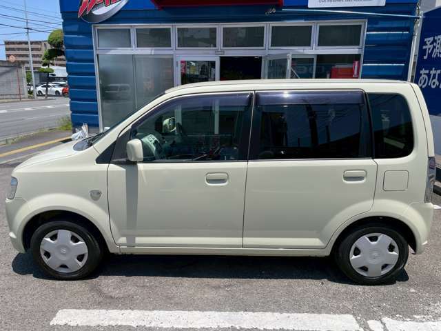 掲載後わずか1日で売れてしまう車も多いです！売約済みだとご迷惑をお掛けしてしまう為、ご来店の際は事前に　電話番号　089-992-9673