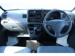 お客様が安心して乗っていただけるよう常時、劣化した部品等は交換しております。他にも交換時期がきた部品等は自社工場にて点検整備をおこなっております！