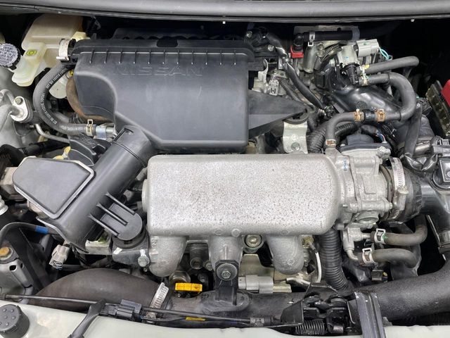 親切・丁寧な専門メカニックスタッフが応対！・車検・点検整備・事故等の修理などアフターサービスも安心。お車のカスタマイズもネクステージのサービススタッフまでご相談ください！
