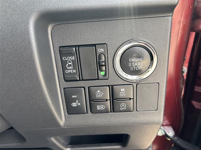 快適なドライブを楽しむための機能が装備されています！運転席から触れるので、使いやすいです！除菌プランいれていただくと、さらに清潔で安心していただけます！