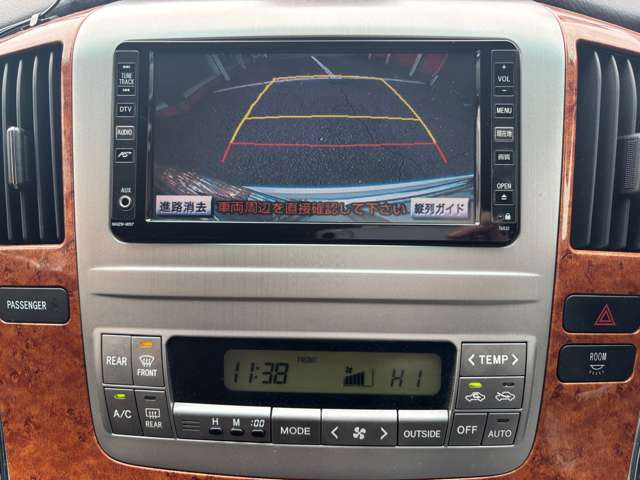 バックカメラ・純正ナビNHZN-W57・オートエアコン・リアクーラー