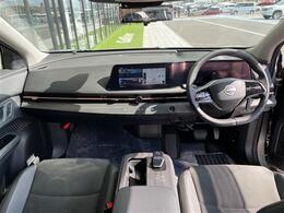 【インパネ全体】『インパネ全体』の画像になります。写真の内容に関してご不明点、ご質問等がございましたらお気軽にガリバー店舗までお問い合わせください。