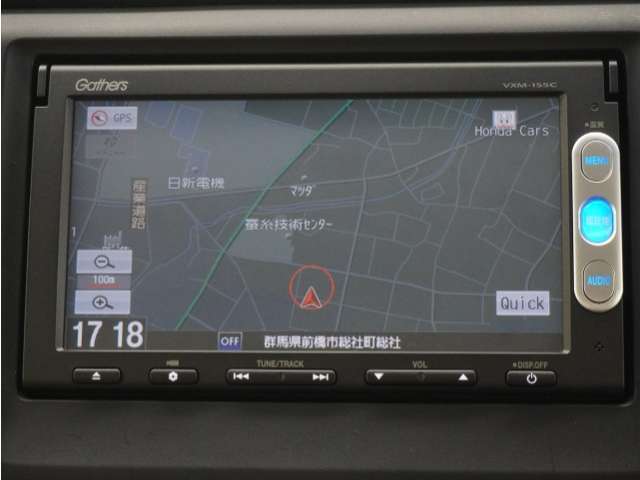 純正エントリーナビ(VXM-155C)＆バックカメラが装備されているので、普段の使い勝手もロングドライブも快適です。