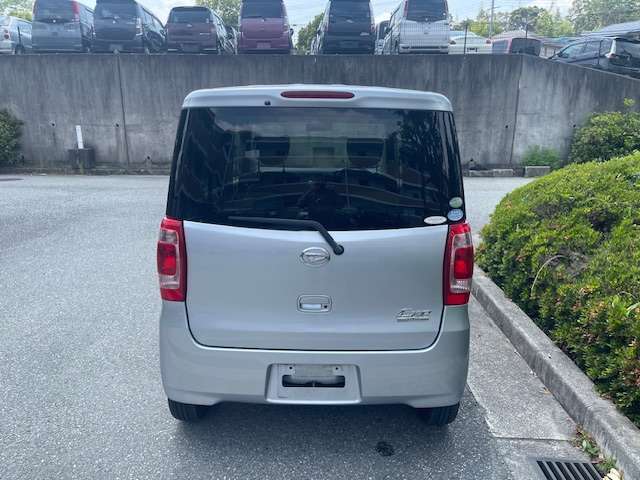 口コミを是非ご覧くださいませ。当社は月に20台～25台平均で販売させていただいておりますが強制ではなく、口コミはお客様が入れてくれるものなので月に口コミ件数は1件あるか無いかです。しかし本物です(^^)