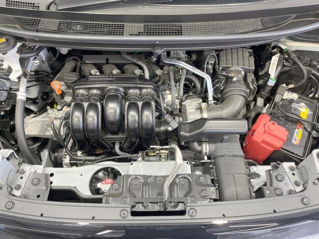 親切・丁寧な専門メカニックスタッフが応対！・車検・点検整備・事故等の修理などアフターサービスも安心。お車のカスタマイズもネクステージのサービススタッフまでご相談ください！