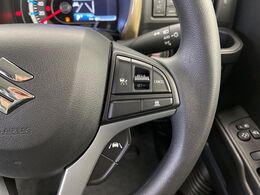 【アダプティブクルーズコントロール】高速道路での長距離走行が楽に！！自動で速度を保つクルーズコントロールが、衝突軽減システムと連携し、前方の車両を感知して車間を保つように速度調節してくれます！！